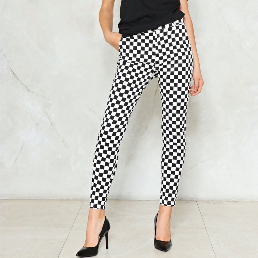 Nasty Gal Checkered Pants Skinny Ankle Black White NWT 2 mid rise squares retro